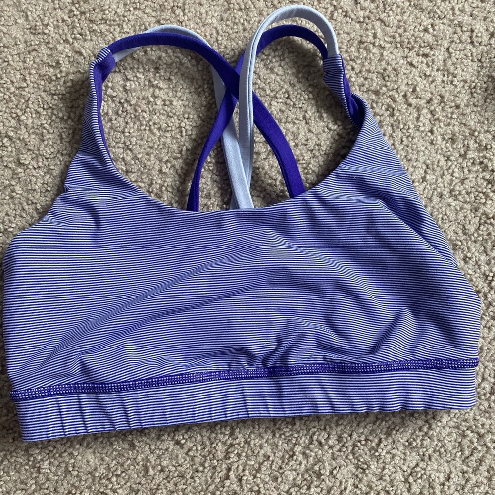 lululemon sports bra